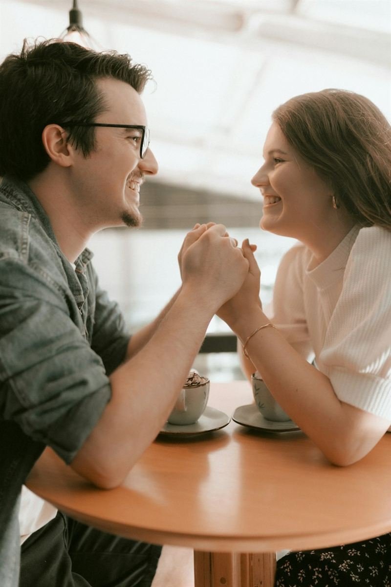 Positive Singles Real Couple Dating in Seattle, WA - Capitol Hill • Ballard • Fremont • Queen Anne • Bellevue